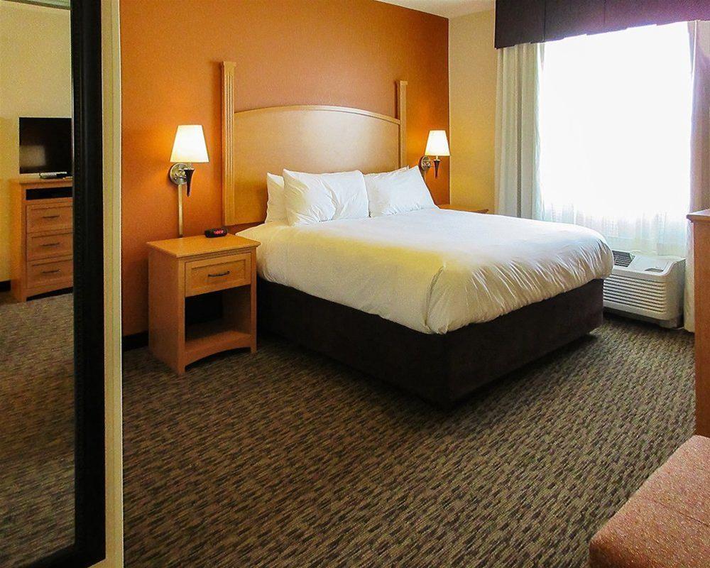 Mainstay Suites Watford City - Event Center Buitenkant foto