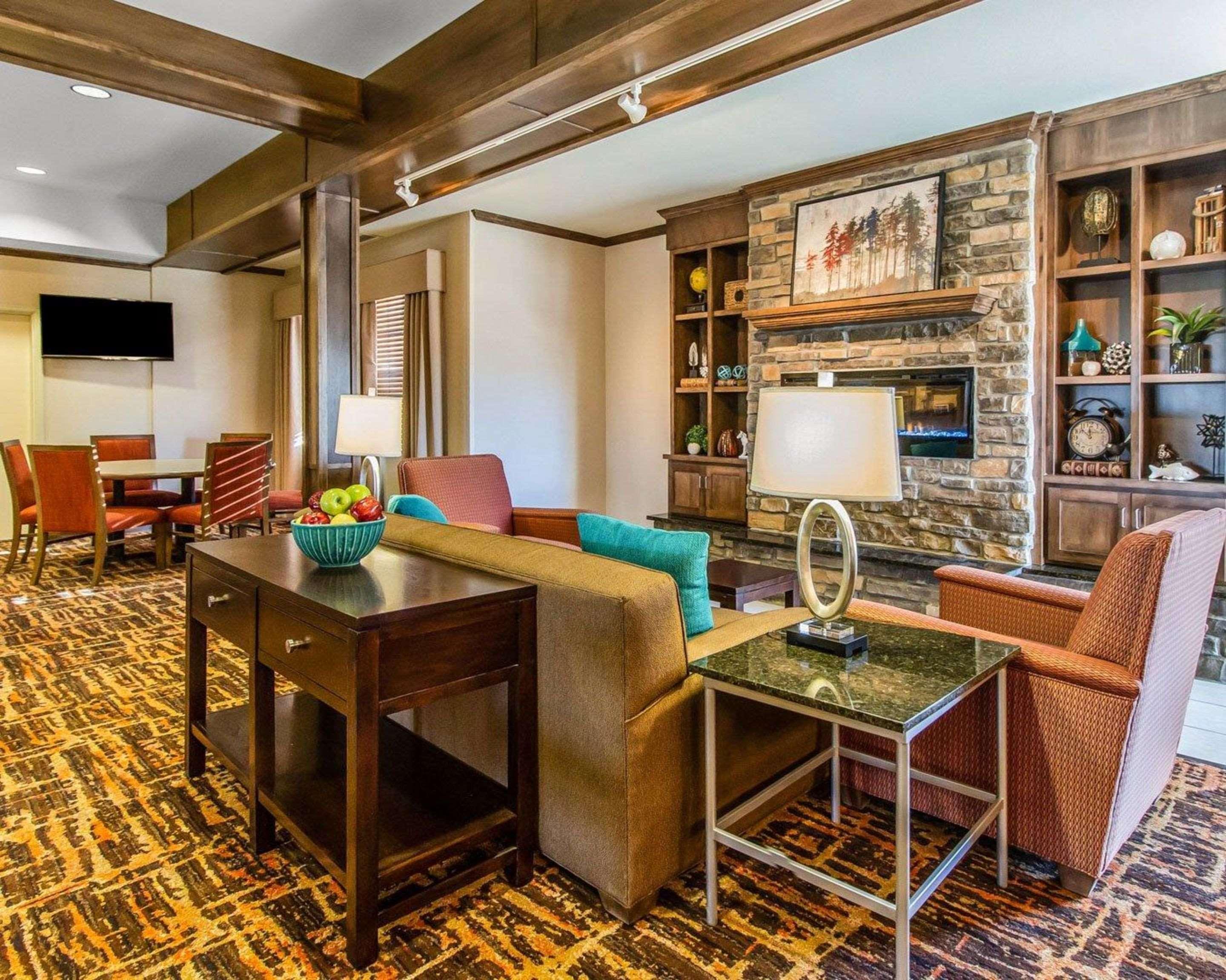 Mainstay Suites Watford City - Event Center Buitenkant foto